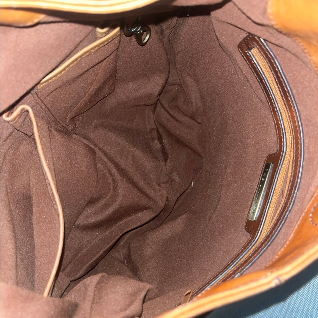 Vintage The Limited Classic Brown Leather Hobo Bag. — image 6 of 7